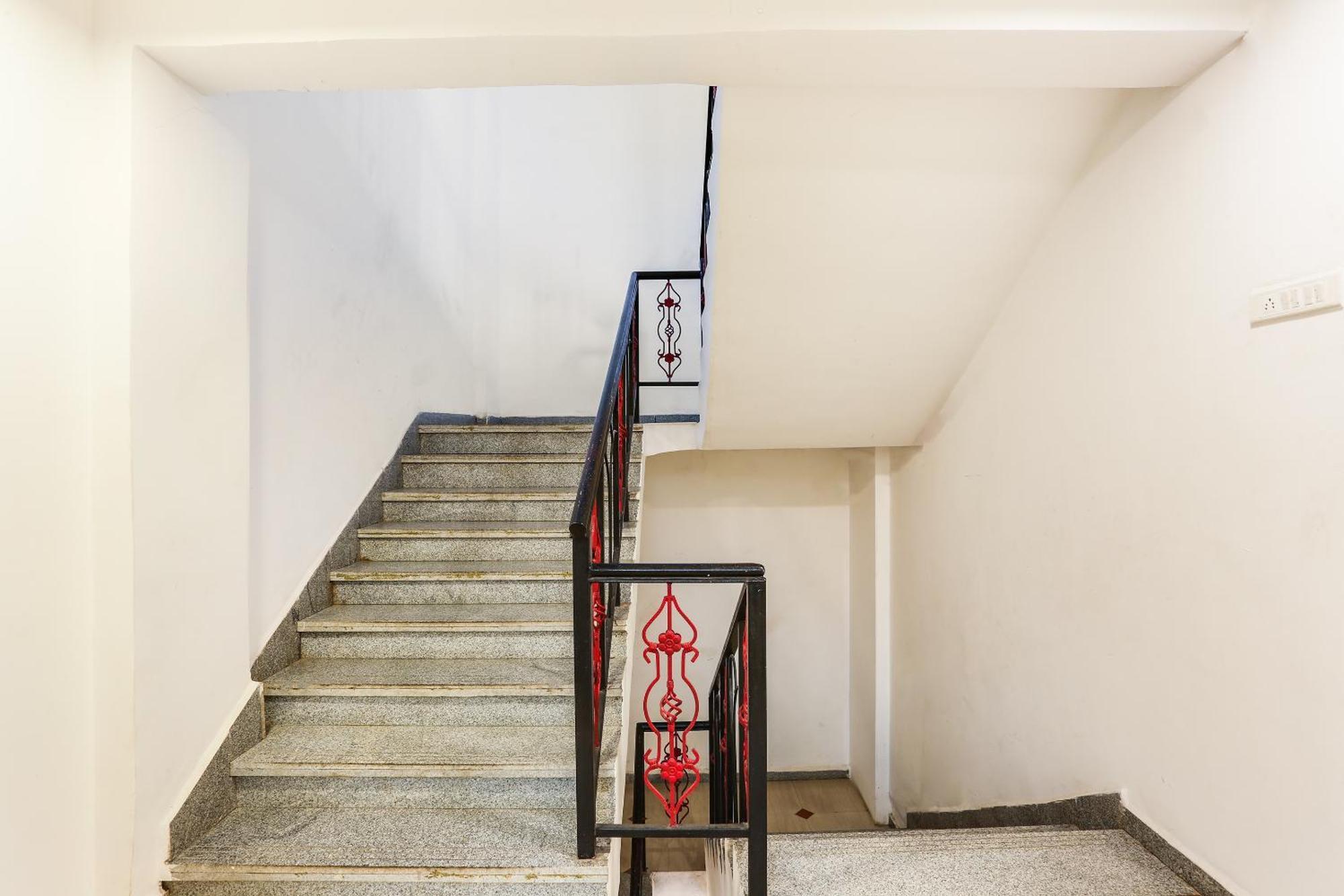 Capital O Arsh Executive Inn Mumbai Luaran gambar